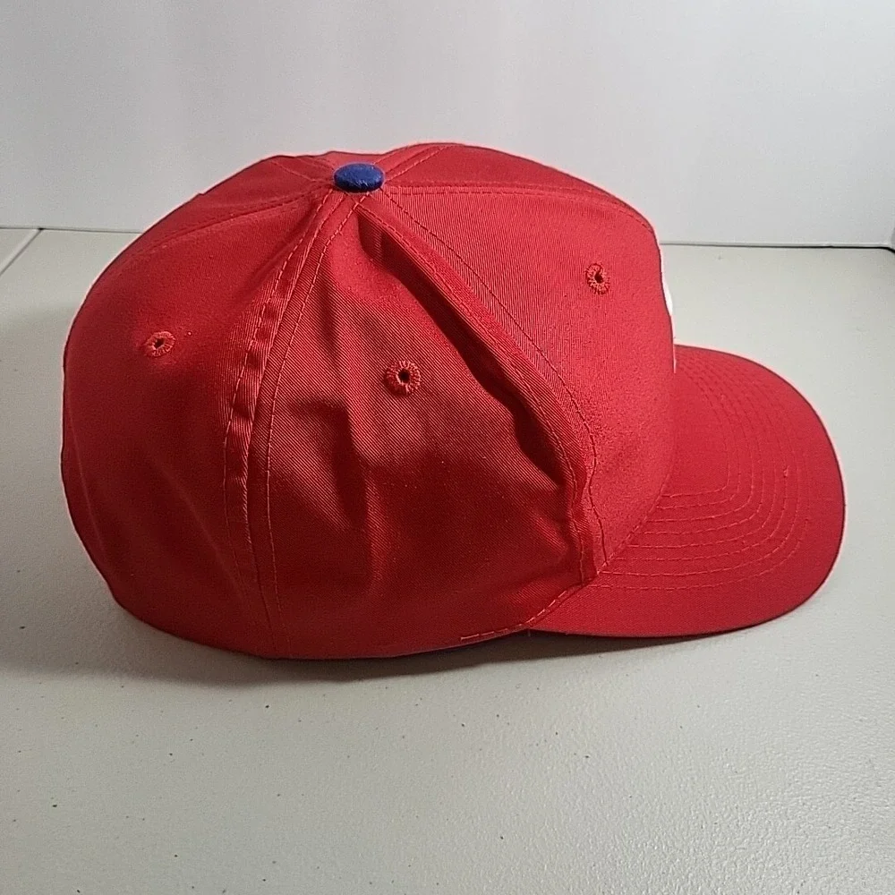 Philadelphia Phillies MLB Genuine Merchandise Red Baseball Cap Hat Mens Snapback